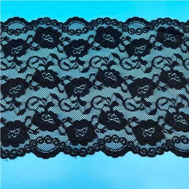 Must veniv pitsliist